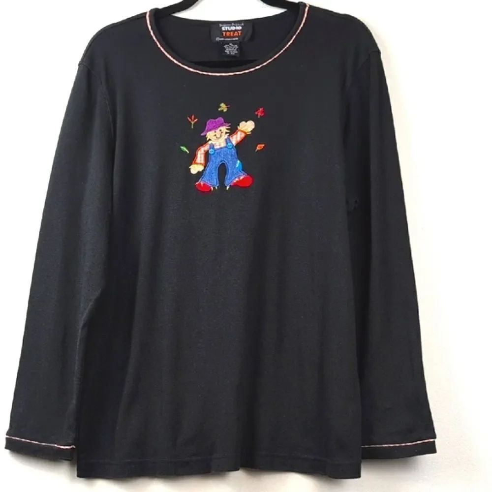 Designers Originals Studio Treat Appliqued Scarecrow Fall Leaves Top Size XL